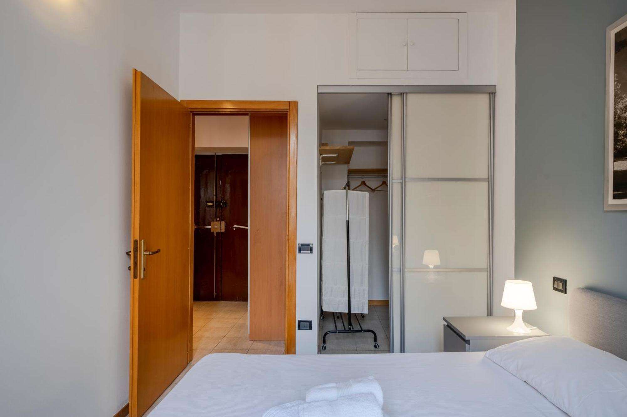 Easylife - Classic And Comfy Porta Romana Flat Milan Exterior photo