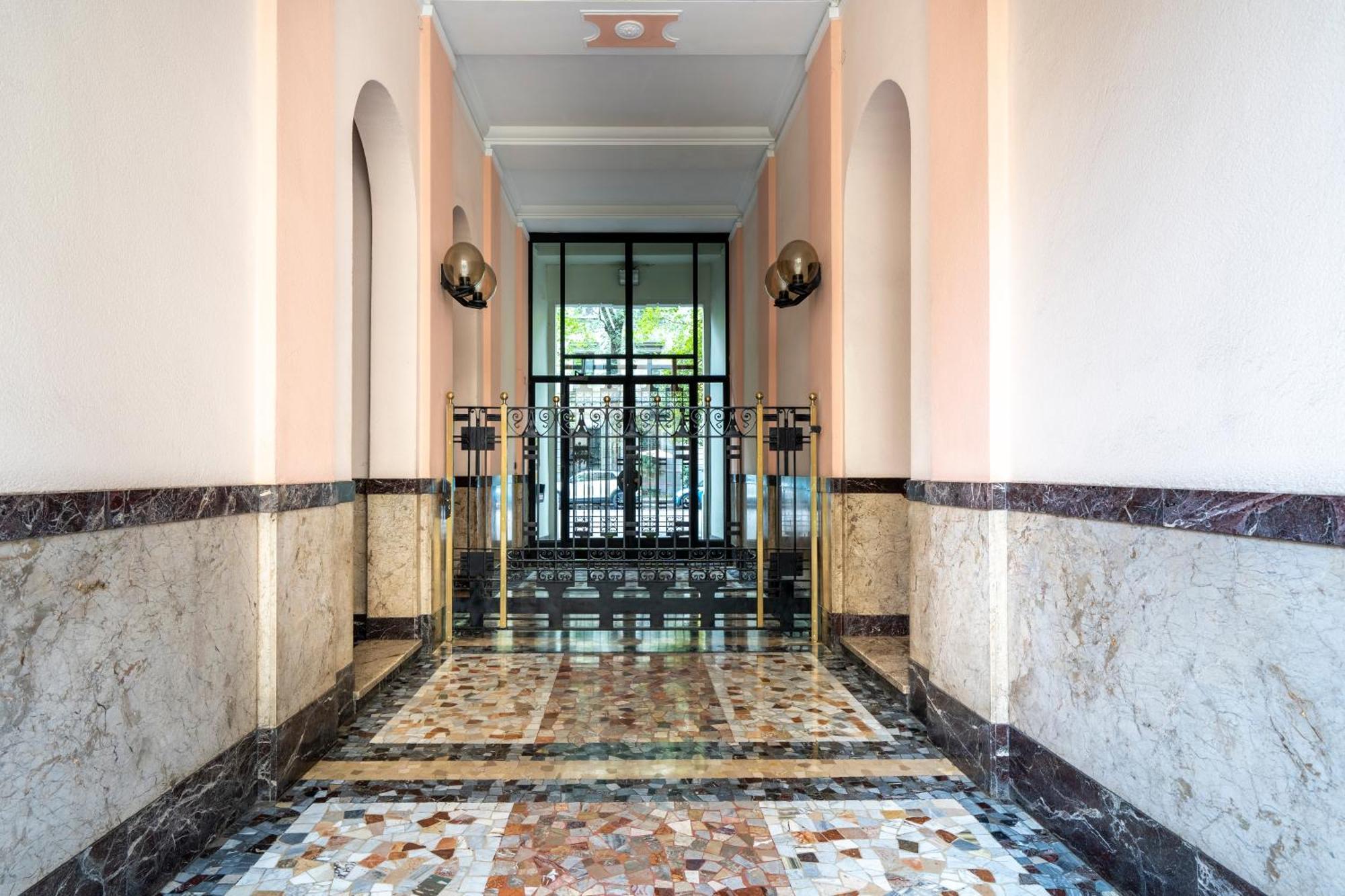 Easylife - Classic And Comfy Porta Romana Flat Milan Exterior photo