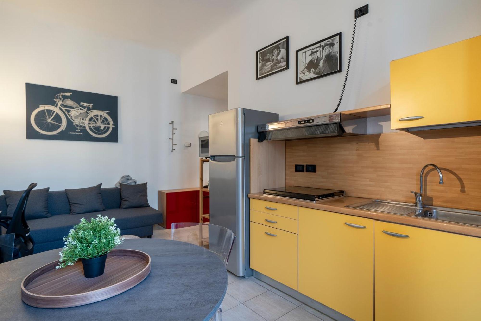 Easylife - Classic And Comfy Porta Romana Flat Milan Exterior photo